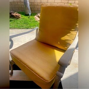 Outdoor cushions deep seat 24x24